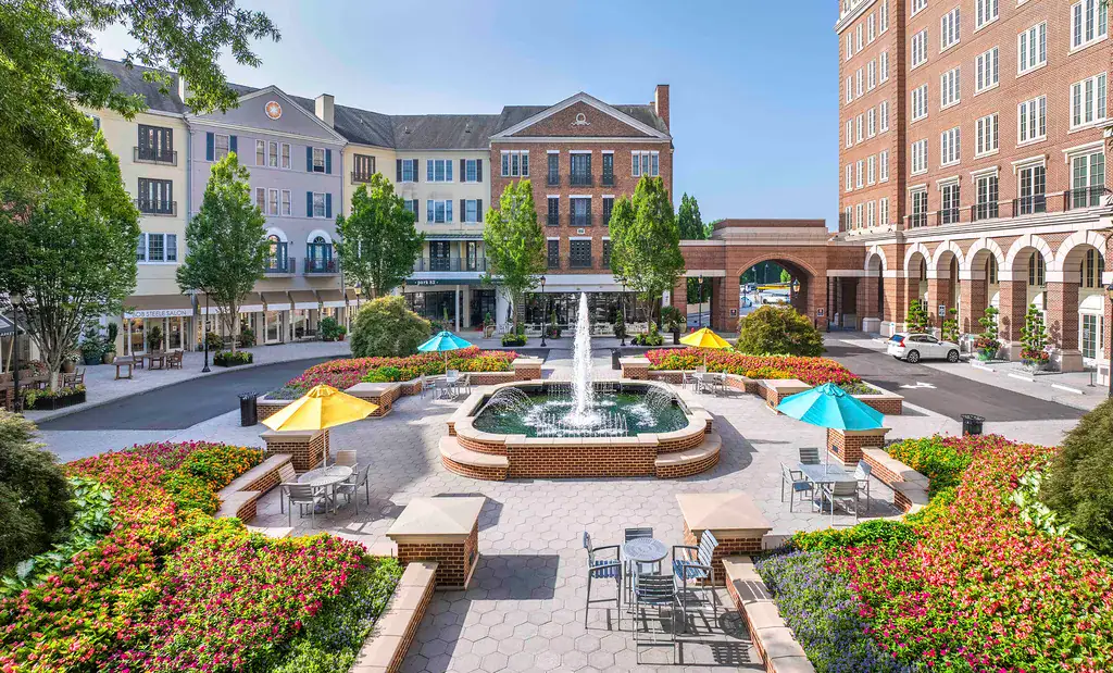 Atlanta smiles at MAA Vinings